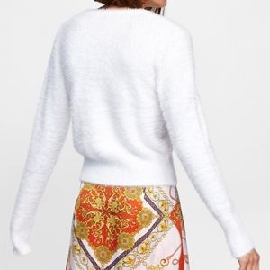 zara white sweater
